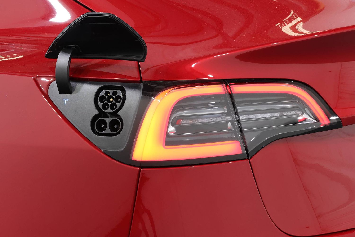 2019 Tesla Model 3 PERFORMANCE