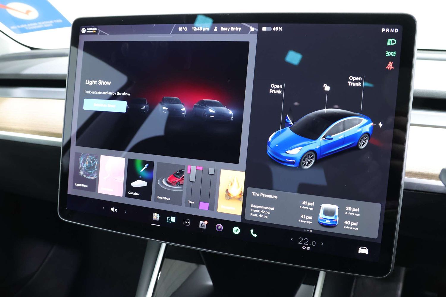 2019 Tesla Model 3 Standard Range Plus