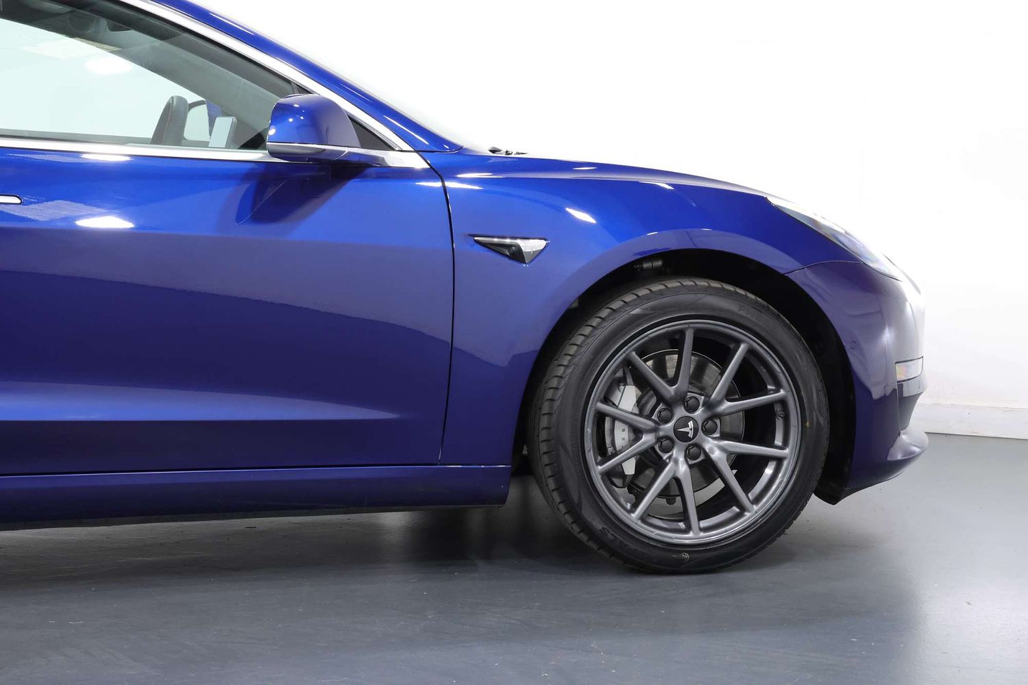 2019 Tesla Model 3 Standard Range Plus