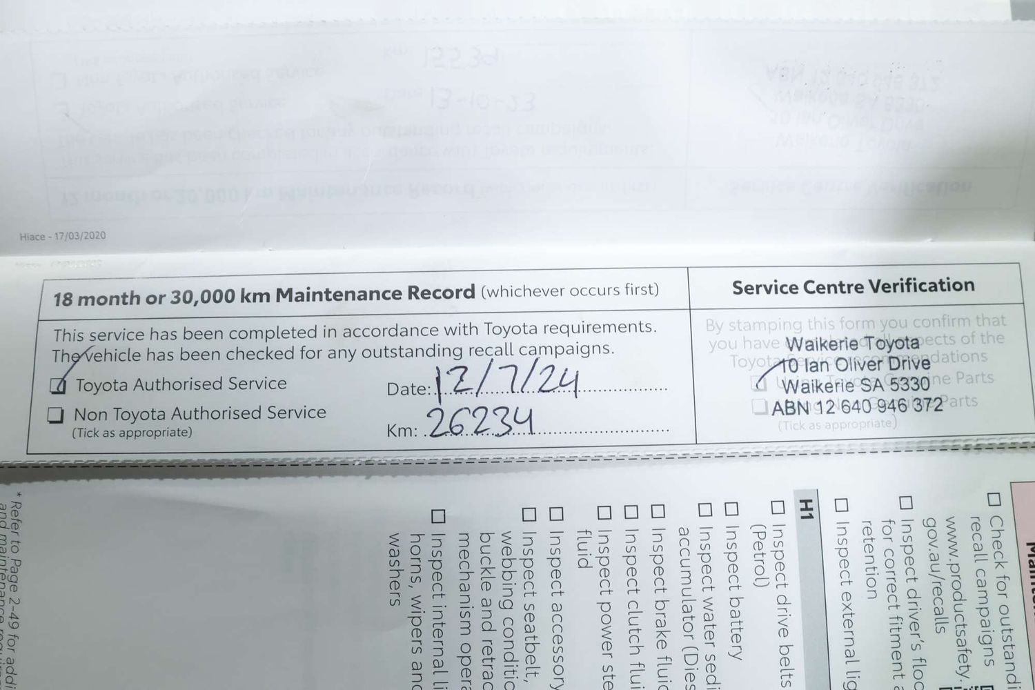 2021 Toyota Hiace Commuter with Wheel Chair Lift