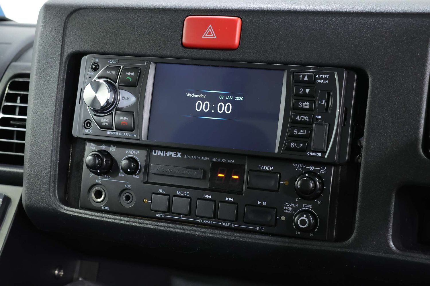 2018 Daihatsu Hi-jet JUMBO