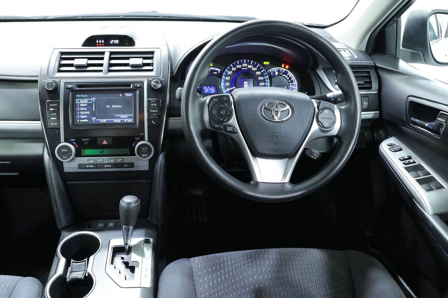 2015 Toyota Camry Hybrid H