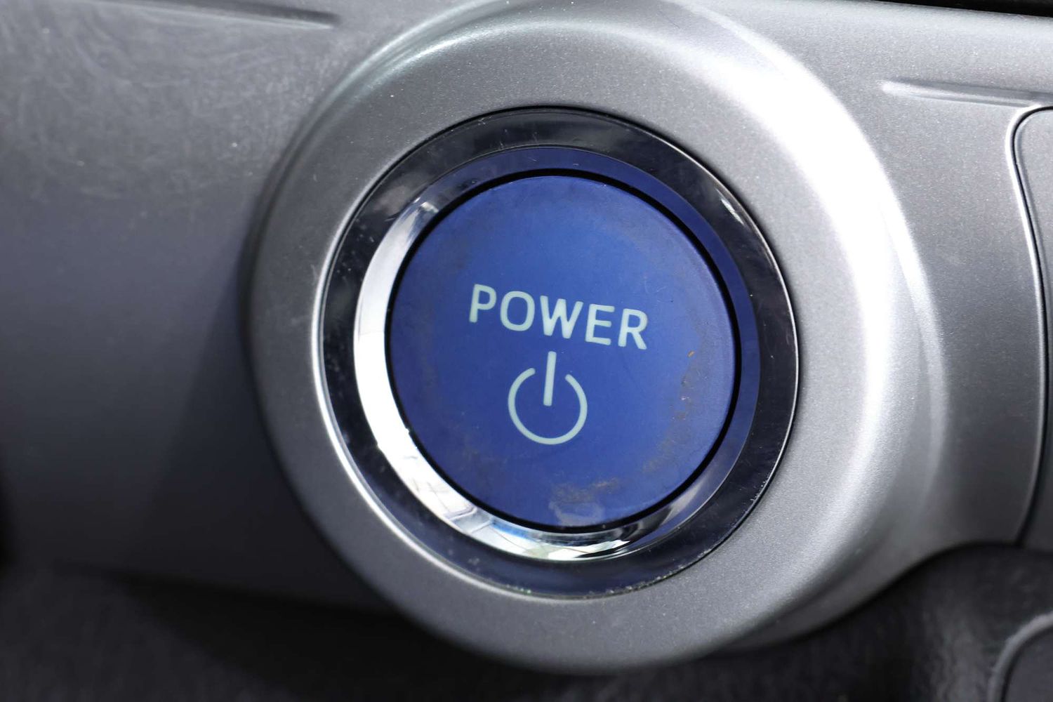 2015 Toyota Camry Hybrid H