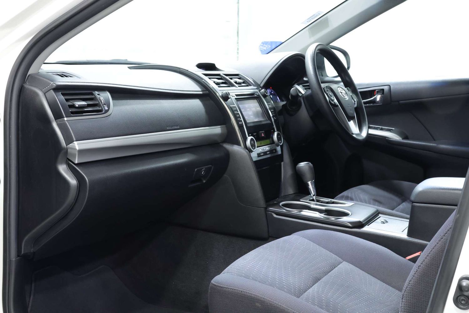 2015 Toyota Camry Hybrid H