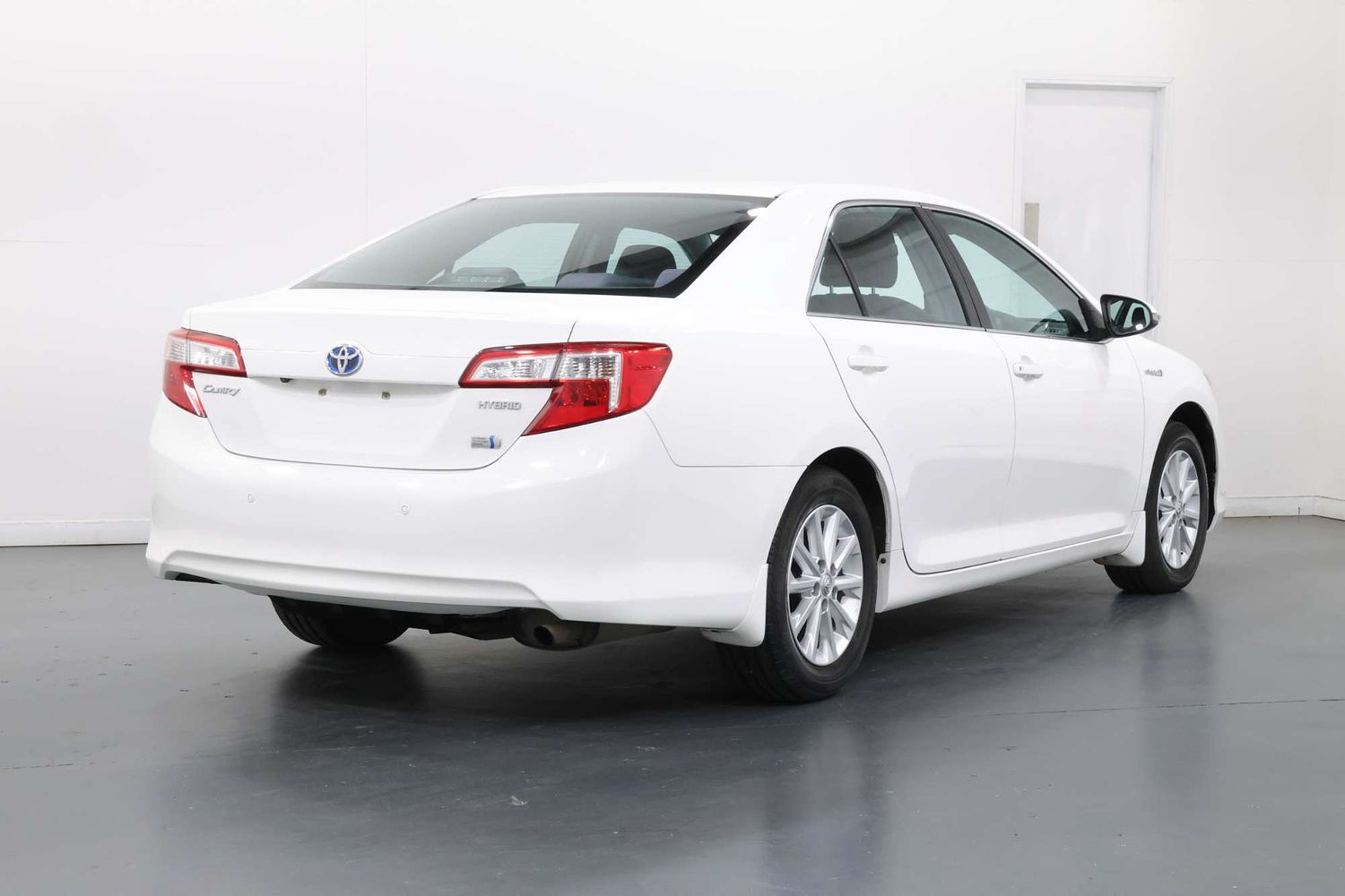 2015 Toyota Camry Hybrid H