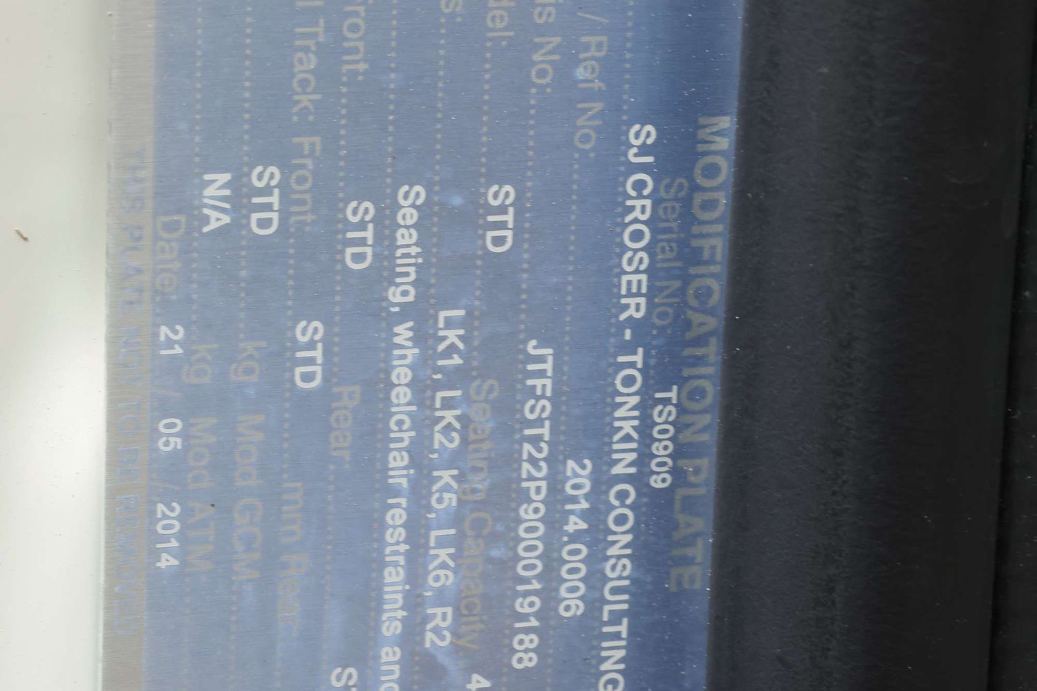 2014 Toyota Hiace Commuter