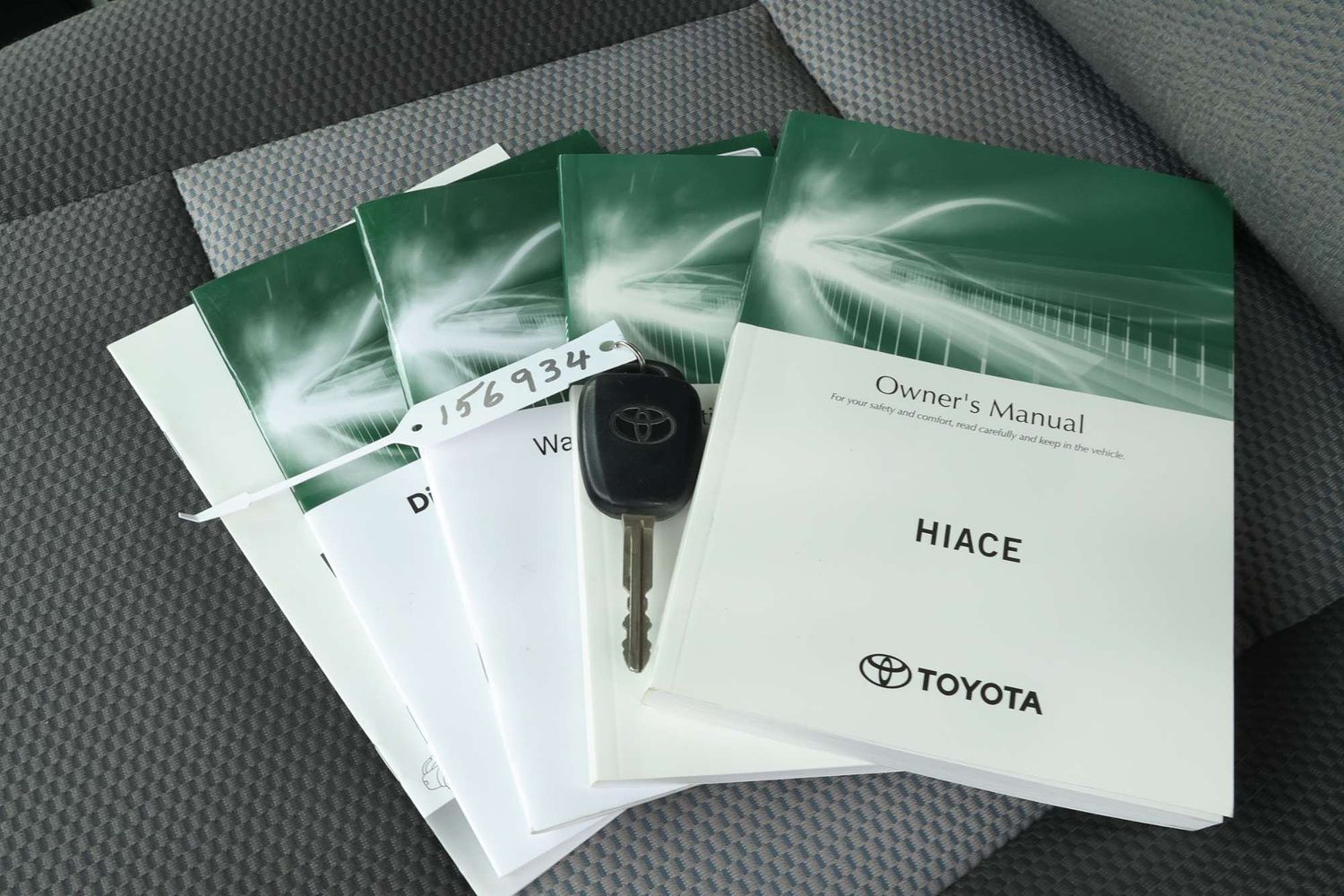 2019 Toyota Hiace Commuter