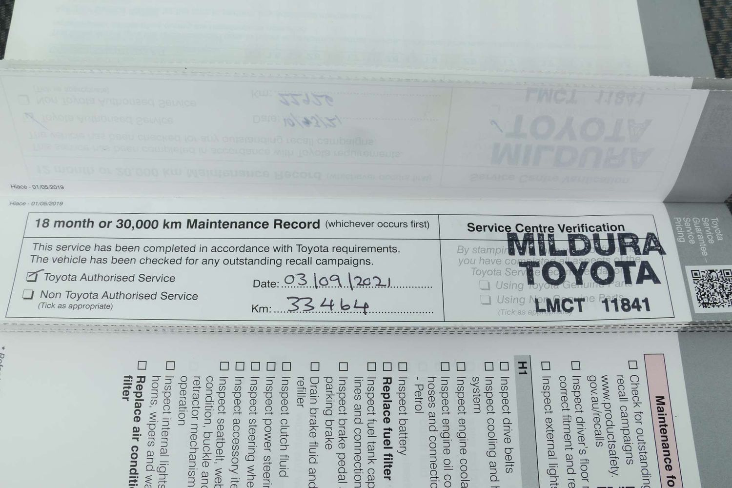 2019 Toyota Hiace Commuter