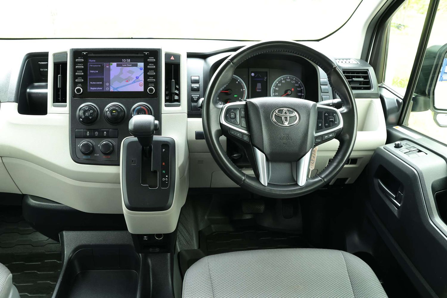 2019 Toyota Hiace Commuter