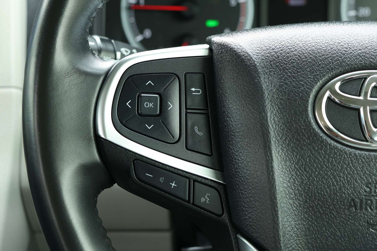 2019 Toyota Hiace Commuter