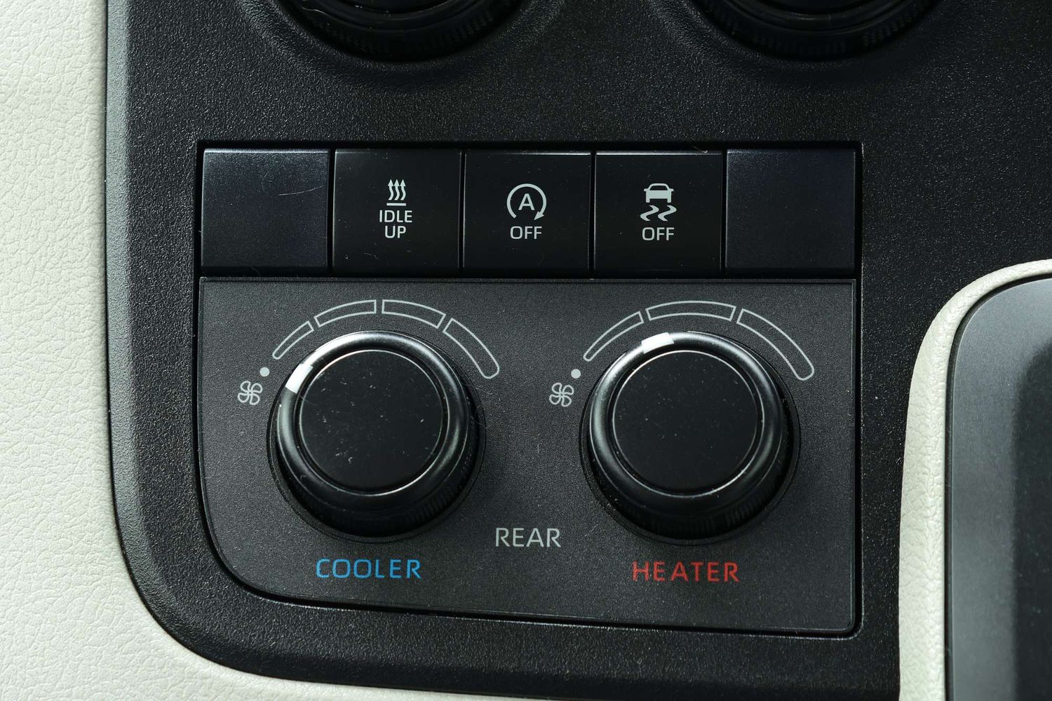 2019 Toyota Hiace Commuter