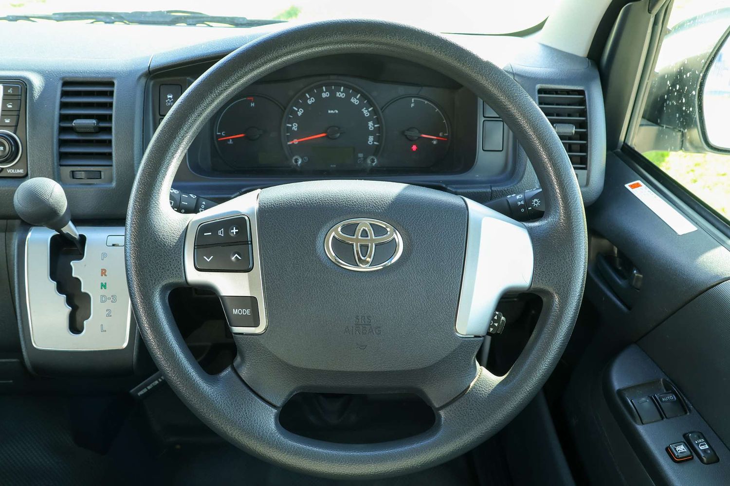 2016 Toyota Hiace Commuter Wheelchair Accessible