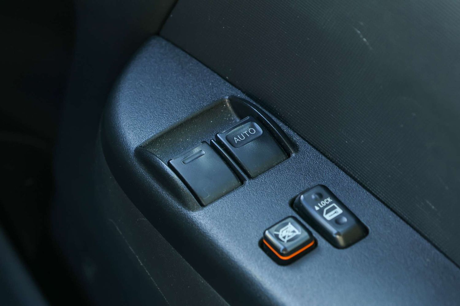 2016 Toyota Hiace Commuter Wheelchair Accessible