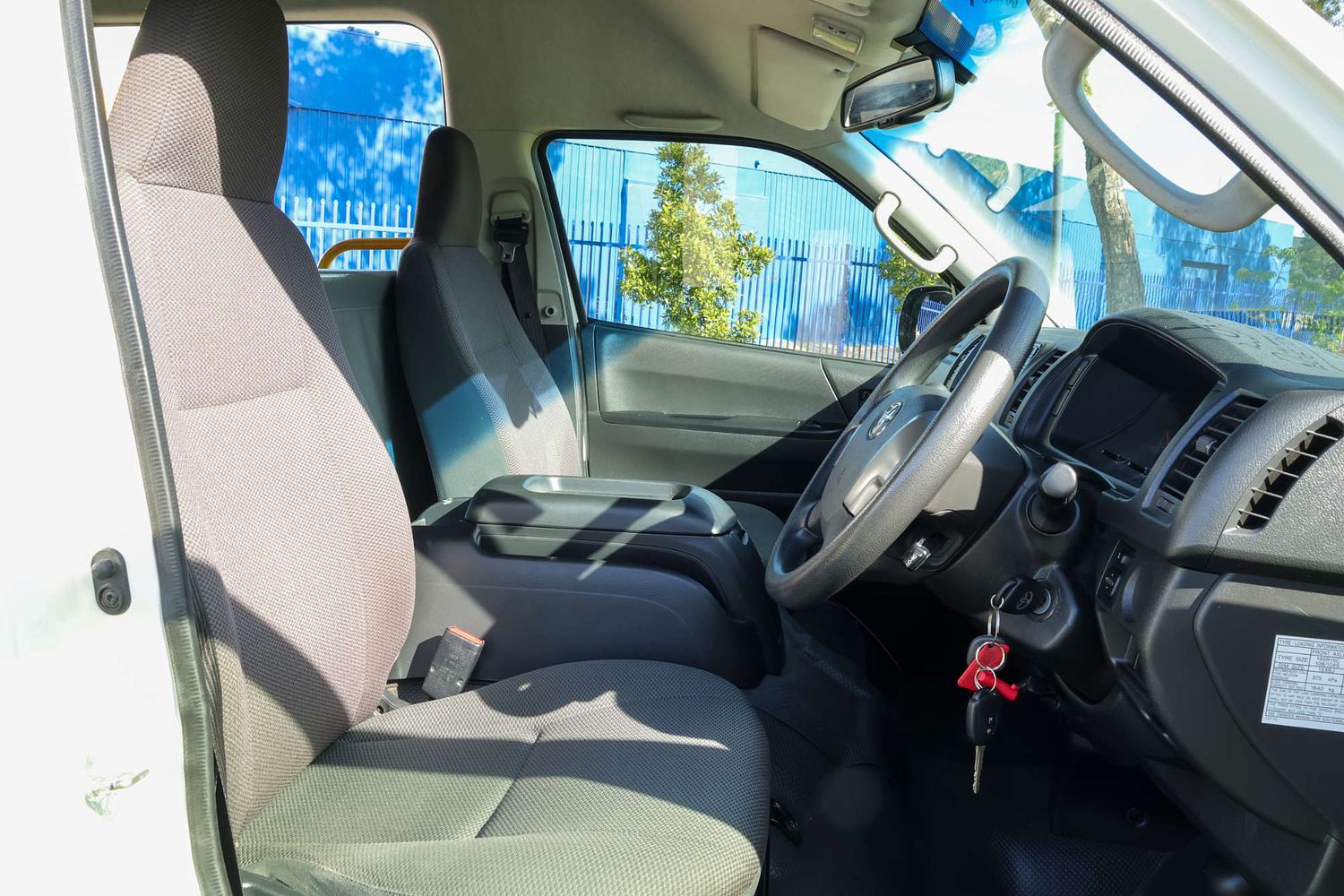 2016 Toyota Hiace Commuter Wheelchair Accessible