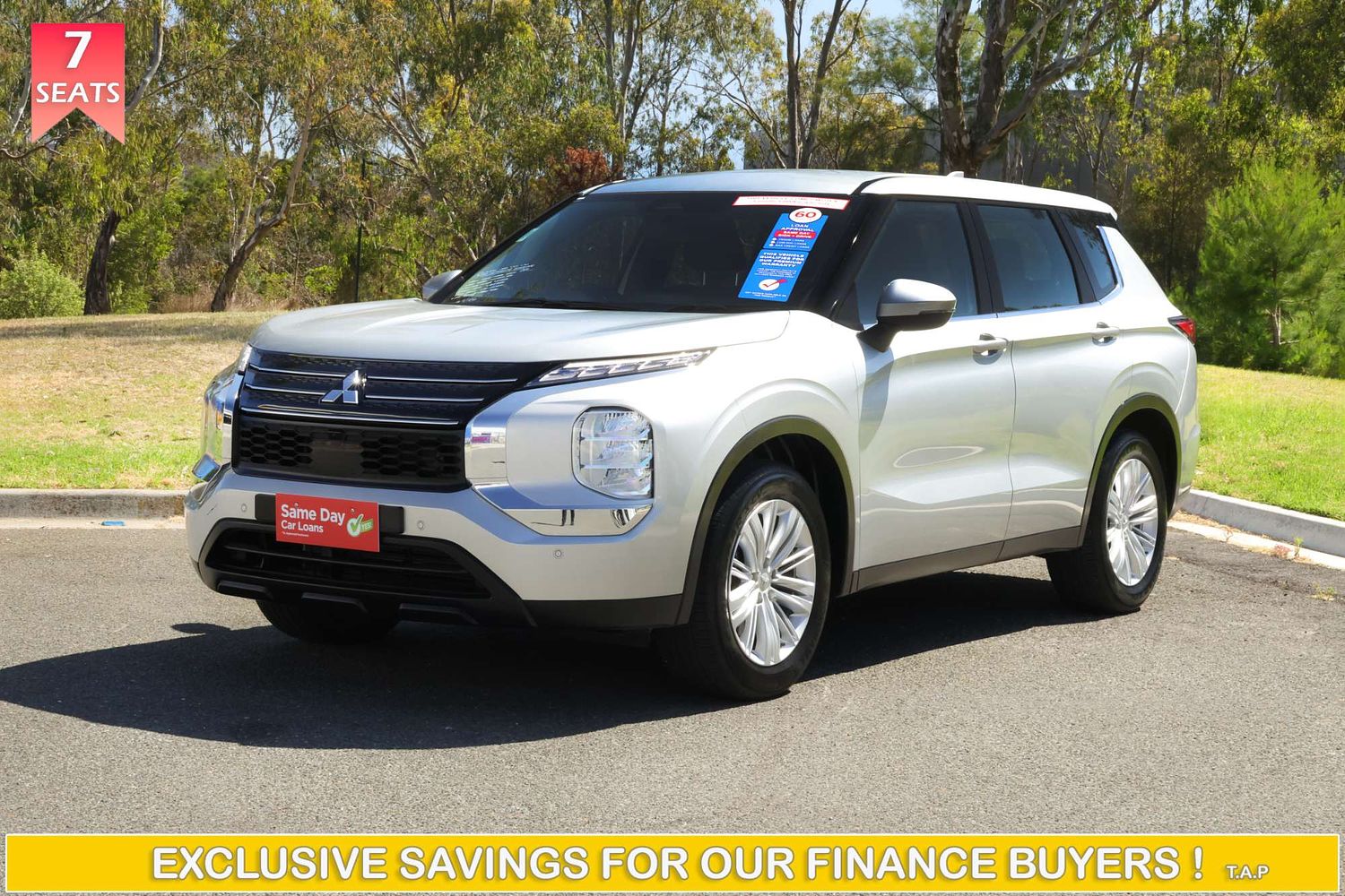 2024 Mitsubishi Outlander ES