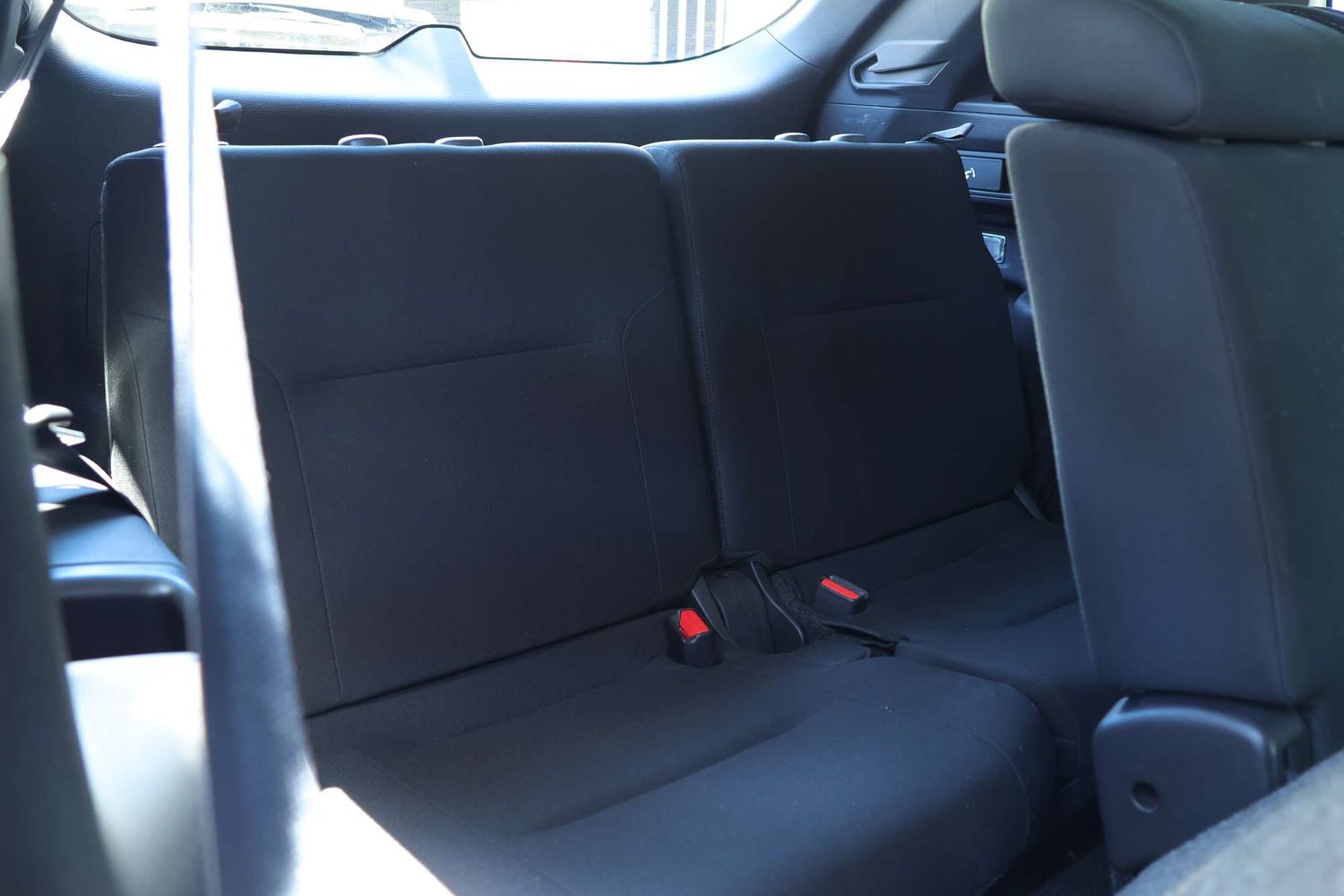 2024 Mitsubishi Outlander ES