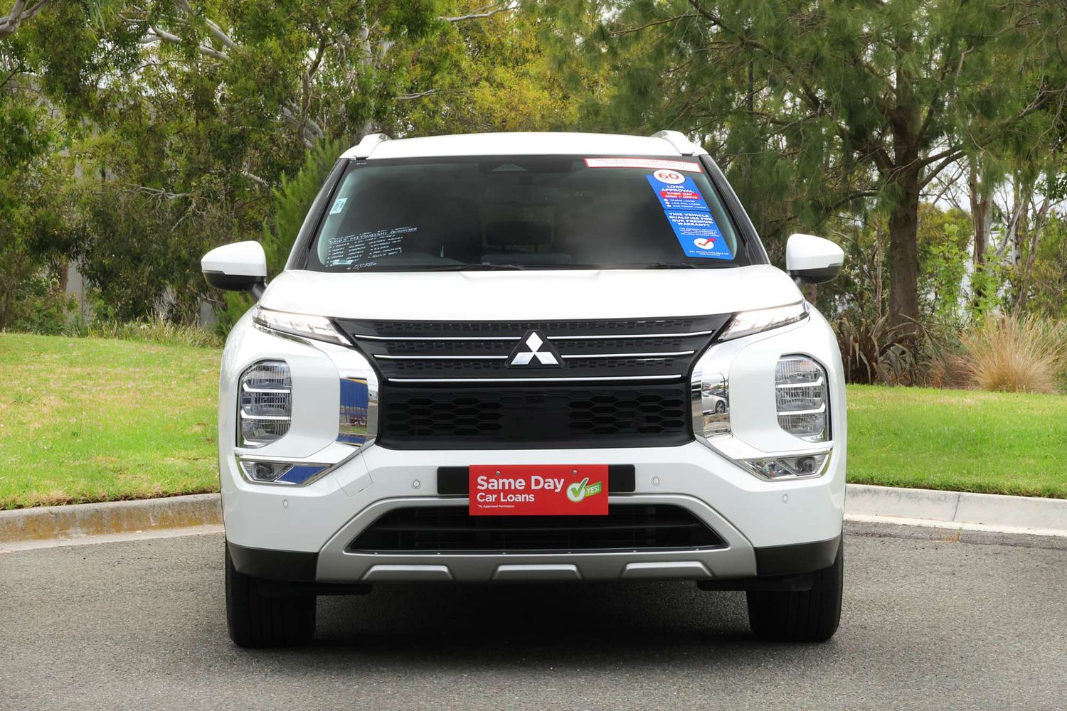 2023 Mitsubishi Outlander LS