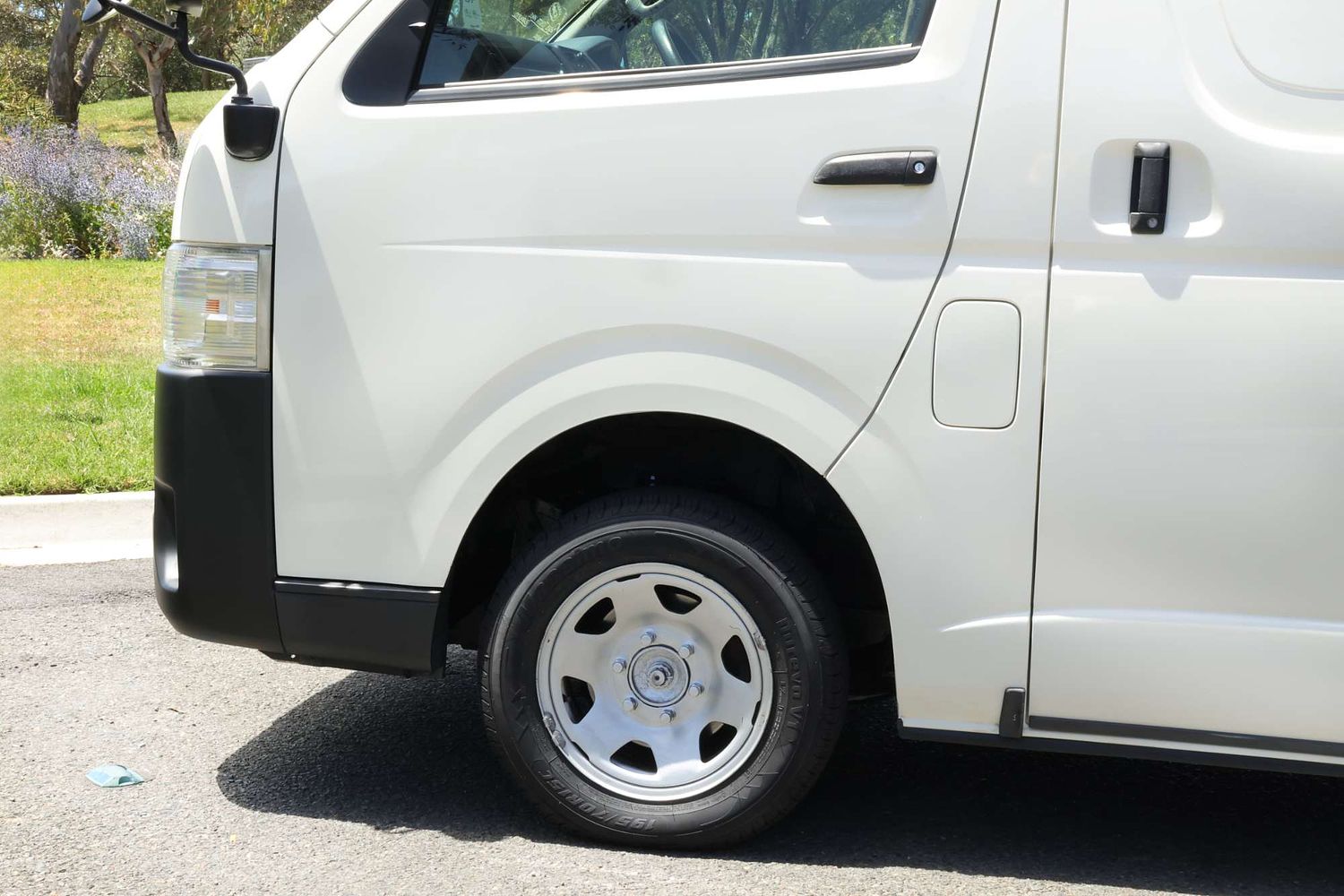 2013 Toyota Hiace REFRIGERATED -5C