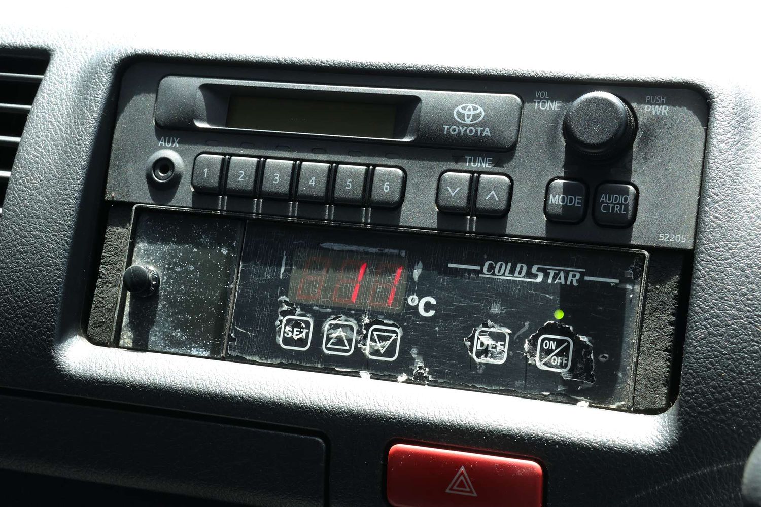 2013 Toyota Hiace REFRIGERATED -5C