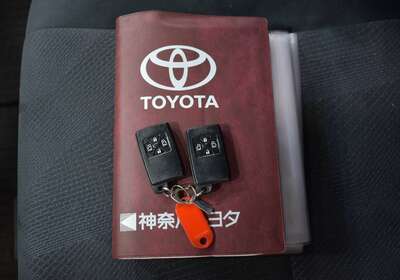 Toyota Estima 2.4l Aeras 7 Seater