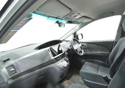 Toyota Estima Aeras 2.4l G Edition 8 Seater