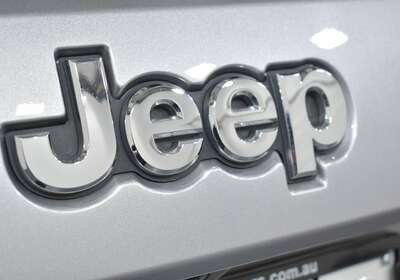 Jeep Grand Cherokee Limited (4x4)