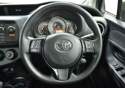 Toyota Yaris Ascent